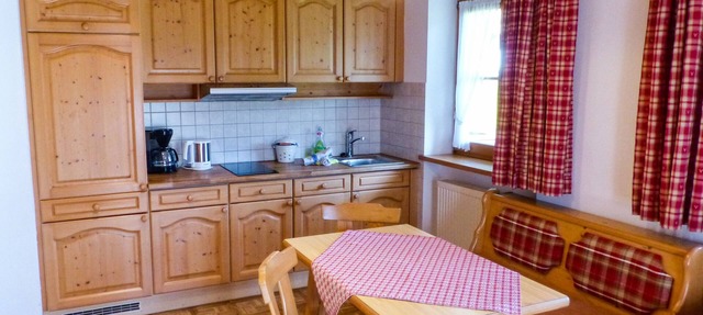 Apartment no. 3, 1-2 persons, 35 sqm, balcony, W-LAN, 1 bedroom, east side