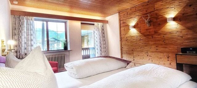 Apartment Enzian 3 persons 50sqm shower/WC balcony W-LAN TV