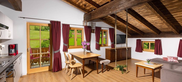 Apartment Alpenstyle, 1-4 pers., 1-2 bedrooms, W-LAN, barrier-free, elevator