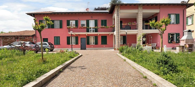 Apartment 'Al Vecchio Pozzo' with Private Terrace, Wi-Fi and Air Conditioning
