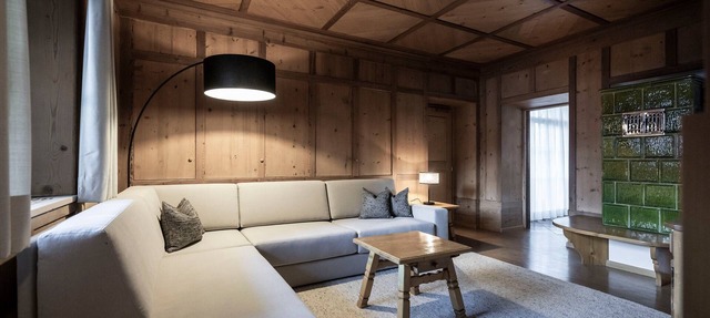 Apartment 'Appartamento Stube' with Mountain View, Private Terrace and Wi-Fi