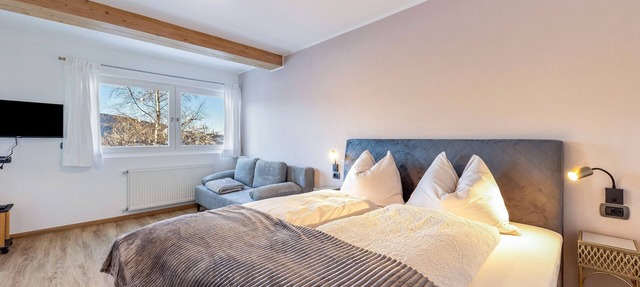 Apartment 'Appartement Annie' with Mountain View, Balcony and Wi-Fi