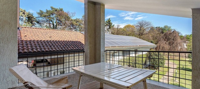 Apartment "Azalea" with Mountain View, Shared Pool and Wi-Fi