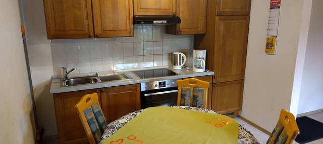 Apartment 'B' with Private Terrace and Wi-Fi