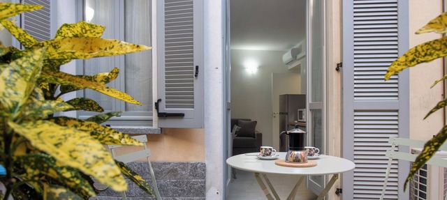 Apartment 'Casa Vincenza Lago Maggiore' with Private Terrace, Wi-Fi and Air Conditioning