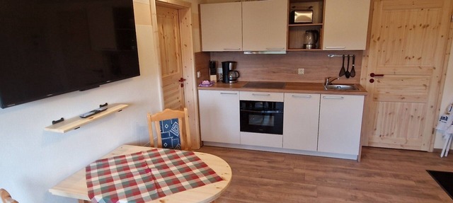 Apartment-Comfort-Ensuite with Shower-Terrace