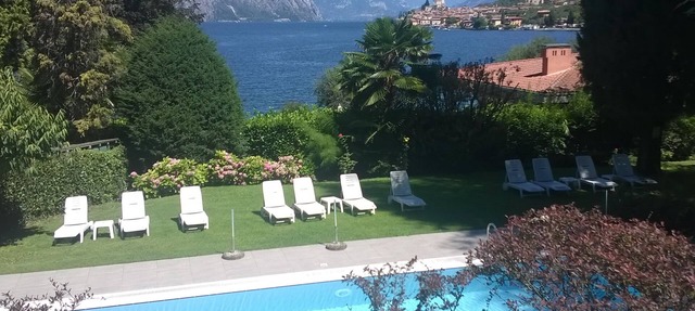 APARTMENT DIRECTLY ON THE LAKE IN MALCESINE (CIN: IT023045C2PQORA5KP)