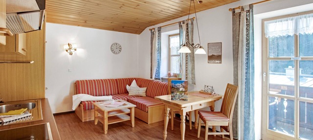 Apartment Enzian with Balcony, Mountain View & Wi-Fi; Parking Available