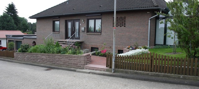 Apartment 'Ferienwohnung Weingarten' with Shared Terrace, Private Garden and Wi-Fi