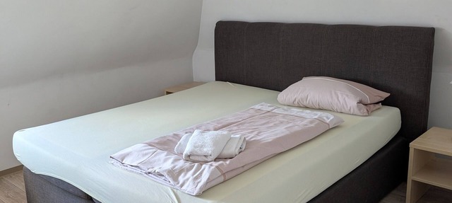 Apartment 'Ferienwohnung Beck' with Balcony and Wi-Fi