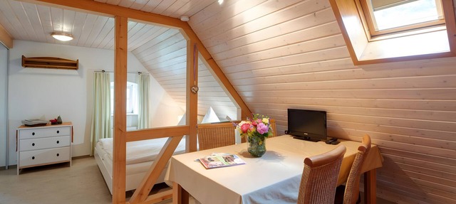 Apartment 'Gänseblümchen' with Shared Terrace, Shared Garden and Wi-Fi