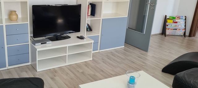 Apartment 'Große Ferienwohnung In Wallerstein' with Shared Garden, Balcony and Wi-Fi