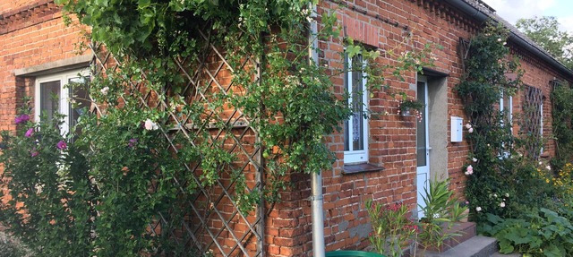 Apartment 'Harmony' with Garden