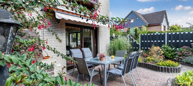 Apartment 'Hennings' with Private Terrace, Shared Garden and Wi-Fi