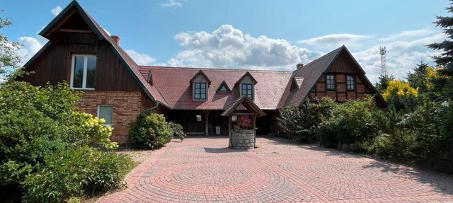 Apartment 'Hof Verchen Nahe Kummerower See' with Private Terrace, Private Garden and Wi-Fi