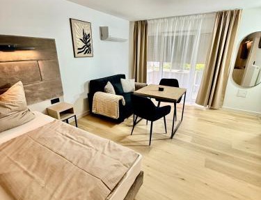Apartment "Hubertus" mit Klima, überdachter Terrasse & Parkplatz