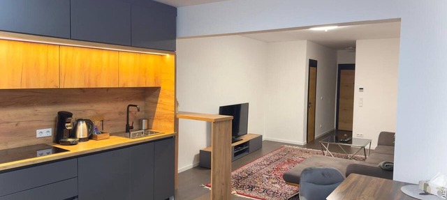 Apartment in the Grafschaft with Shared Terrace, Private Garden, and Wi-Fi