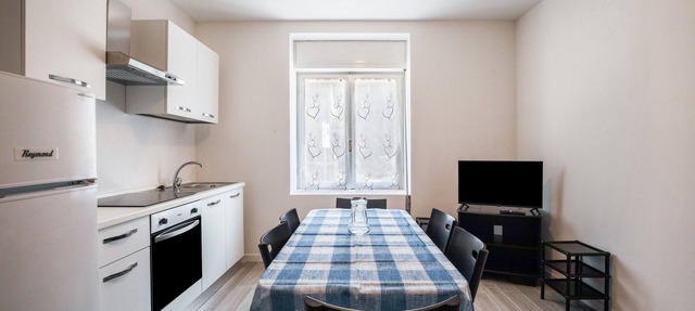 Apartment "Levico Al Corso Apartments" with Mountain View