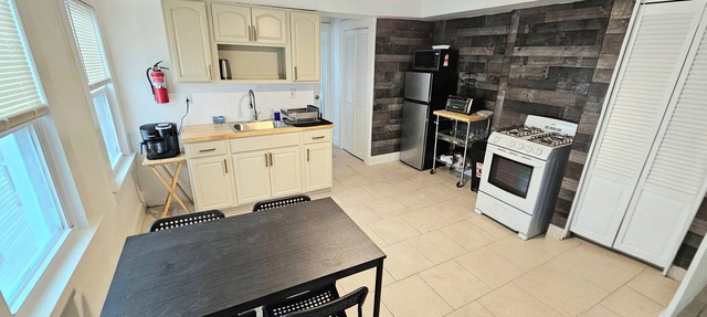 Apartment located in vibrant Montclair 2-blocks to NYC trains