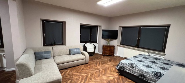 Apartment 'Oberstei Im Zentrum' with Wi-Fi