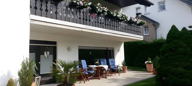 Apartment 'Poll' with Private Terrace, Private Garden and Wi-Fi