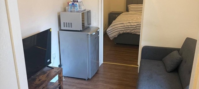 Apartment Sleeps 2