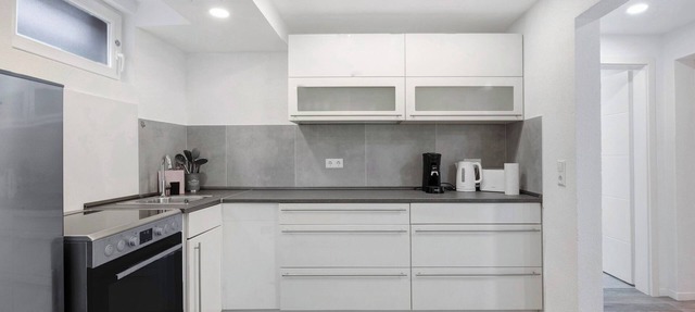 Apartment 'Souterrain Studio' with Mountain View, Shared Terrace and Wi-Fi