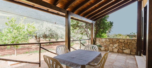 Apartment 'Tra Mare E Natura, Solo Relax' with Mountain View, Wi-Fi and Air Conditioning