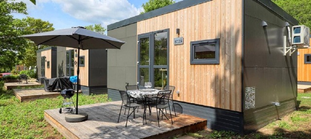 Apartment 'Wemding' with Shared Terrace, Private Garden and Air Conditioning