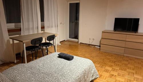 Apartment with three rooms and balcony