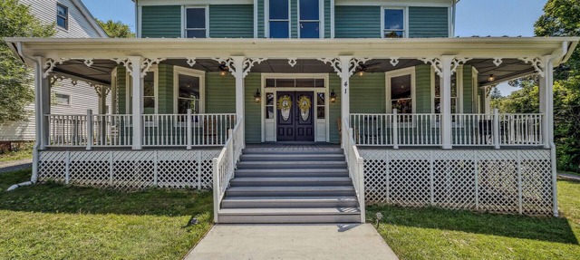 Appalachian Suite In Town!- The Grand Castalian Inn B&B