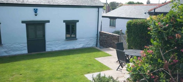 Apple Barn, Crantock