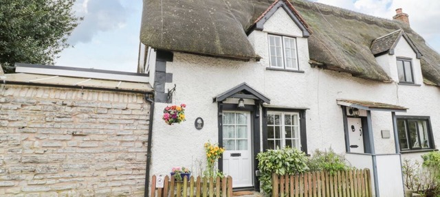 Apple Tree Cottage, Harvington