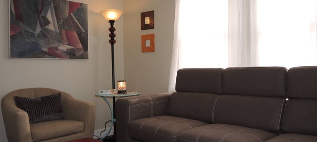 Apple Tree Oneonta NEW Renovation, Under 1 mile to All Star Village, 2 bdrm home