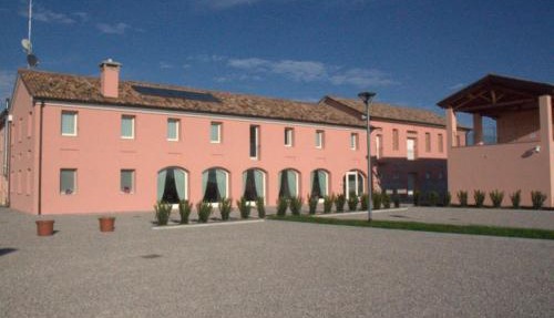 Arneroni