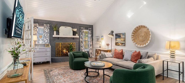 Ashley River Bliss~Cozy 3br/2ba Home w/Game Room!