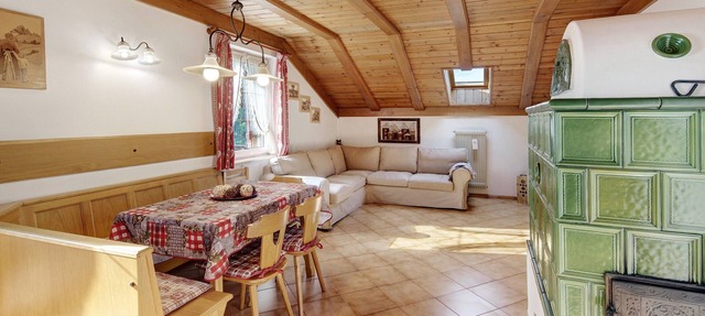 Attic 'Maema' with Mountain View and Balcony