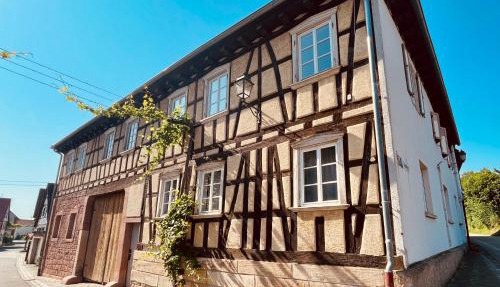 Auszeit - Historisches Ferienhaus in der Südpfalz