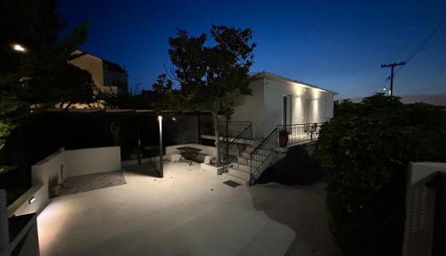 AV Suites