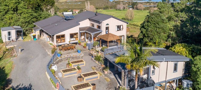 Awesome views and perfect base for fishing trips