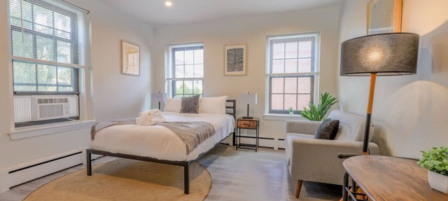 Back Bay Stylish Studio