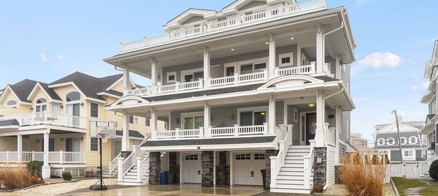 Bay views and Avalon's gorgeous sunrises and sunsets