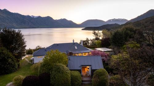 Baywaters Retreat by Sothebys Luxury Rental Homes