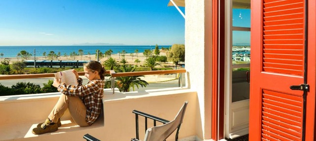 Beach apartment Panoramic Sea & Sunset view