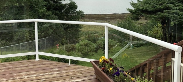 Beach Front and Main floor Accessible
