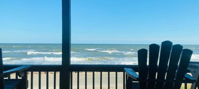 Beach House with Ocean view