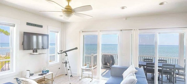Beachfront 4BD Getaway with Game Rm & Ocean Views