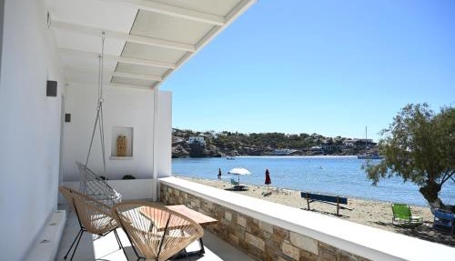 Beachfront cycladic suite Irene Apartments boutique hotel