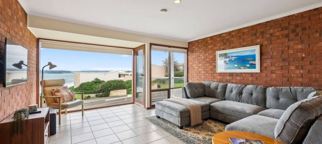 Beachfront Views at Southern Sands