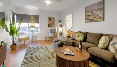 Beachside Largs Bay Pet Friendly 3 Bed Haven